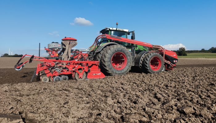 KUHN HR rotorharve med BTFR såskærsarrangement